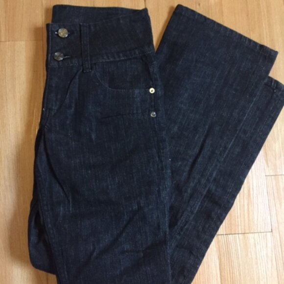 Flared leg jeans - Picture 2 of 4